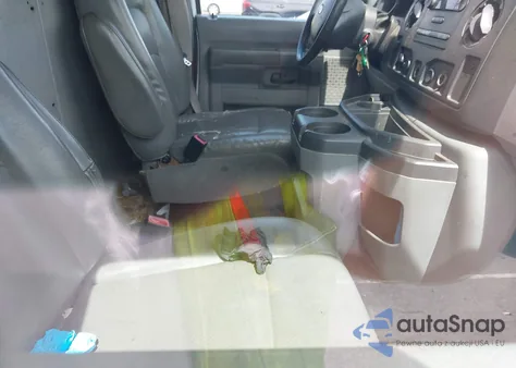 2011 Ford E-150 Commercial из США, поврежденный, VIN 1FTNE1EW8BDA01001